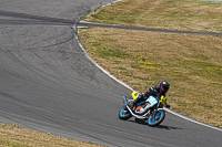 anglesey-no-limits-trackday;anglesey-photographs;anglesey-trackday-photographs;enduro-digital-images;event-digital-images;eventdigitalimages;no-limits-trackdays;peter-wileman-photography;racing-digital-images;trac-mon;trackday-digital-images;trackday-photos;ty-croes